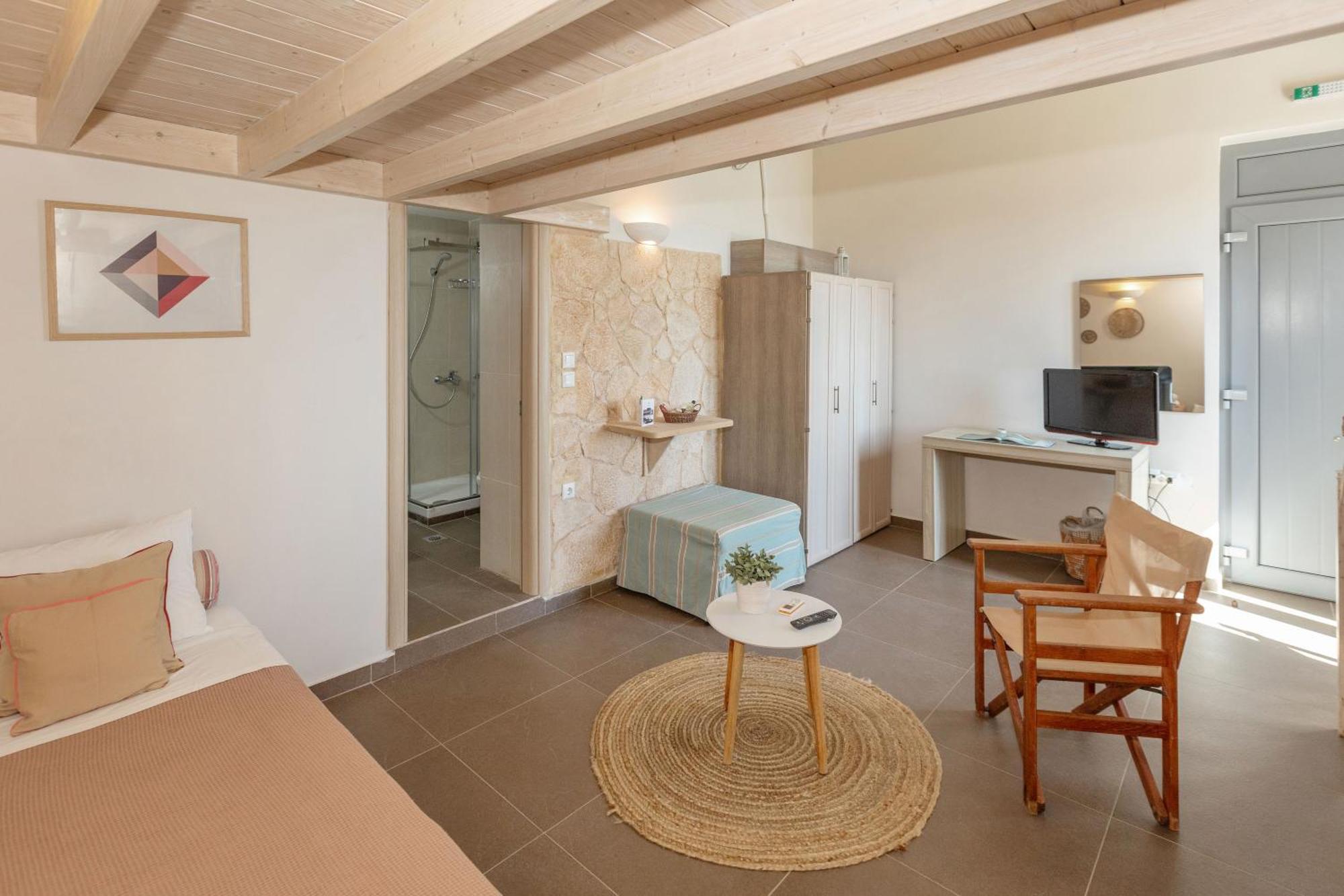 Oinoni'S Home - Xanthipi Studio Souvala Dış mekan fotoğraf